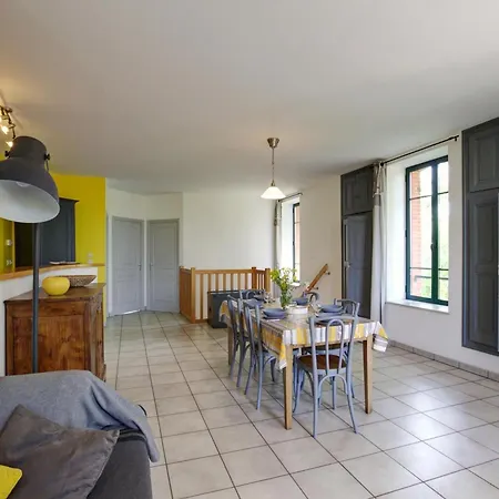 Holiday home Avec Jacuzzi, Sauna, Wi-fi Et Jardin Privatif - Fr-1-496-52 Saint-Just-la-Pendue